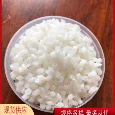 雄縣億闊 供應(yīng)塑料 薄膜防霧母粒 蔬菜金針菇包裝膜防霧滴劑 功能性母料 功能性母料