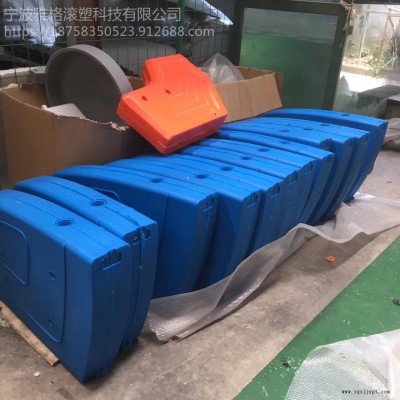 雅格滾塑 工程車水箱定制 滾塑車載水箱滾塑涉水器滾塑加工