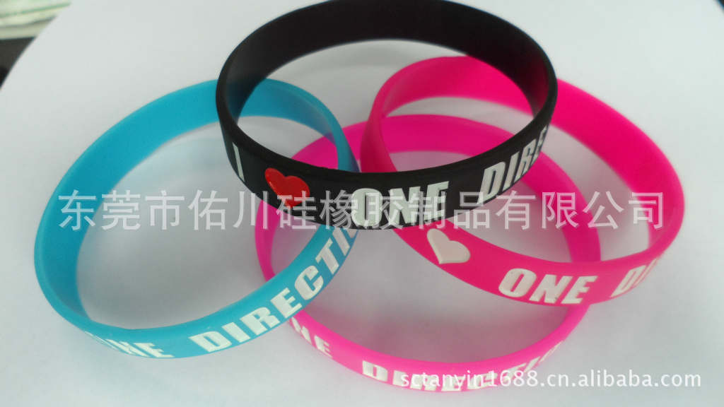 silicone bracelet