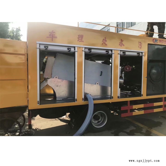 真空吸污車(chē) 多利卡吸污車(chē) 多功能吸污車(chē)