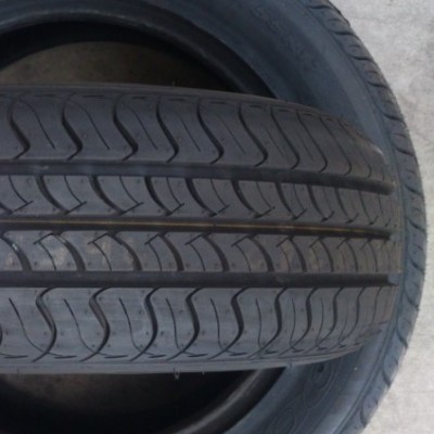 普利司通汽車輪胎熱賣205/55r16廠家供應**轎車胎、工程胎、農(nóng)用胎