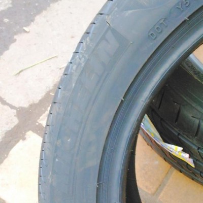 米其林汽車輪胎215/50R17 91W LC 標(biāo)志40