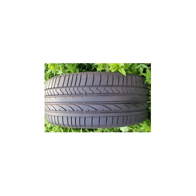 汽車輪胎熱賣195/60r15廠家供應(yīng)**轎車胎、工程胎、農(nóng)用胎