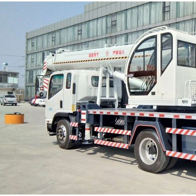 全液壓福田吊車  12噸輪胎式自制底盤吊車 平板吊運機(jī)  山東小型吊車廠家